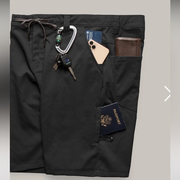 686 Everywhere Hybrid Black Shorts Men's Size L - Picture 6 of 9